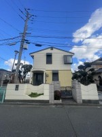 広々とした４LDKの間取り・軽量鉄骨造で耐久性に優れています・２階建てでプライバシーも確保・お子様の成長に合わせて使えるお部屋がたくさんあります！