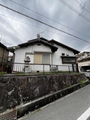 「建築条件なし」お好きなハウスメーカーで建築できます。
