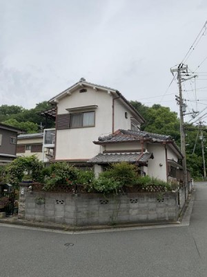 古家付き土地売買、現状有姿渡し、売主契約不適合責任免責は土地のみ