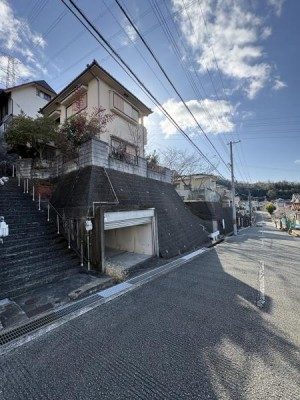 一戸建ての多いエリア、静かで落ち着いた雰囲気！
