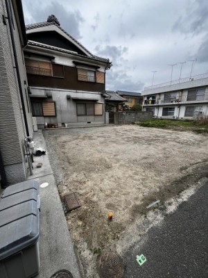 「建築条件なし」お好きなハウスメーカーで建築できます。
