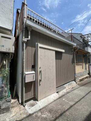 オーナーチェンジ物件！家賃７万/月　表面利回り約8.5％
全面改装済み（R.8.4月頃）