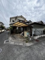 京都市伏見区・南区・東山区・下京区・右京区を中心とする不動産売買のセンチュリー21ハウスマーケット｜スタッフのオススメ物件や、オープンハウス・現地説明会など最新情報をお届け 収益物件におすすめです。想定賃料月45000円。想定表面利回り約14.2％