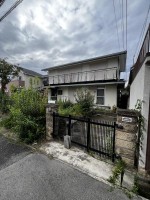 京都市伏見区・南区・東山区・下京区・右京区を中心とする不動産売買のセンチュリー21ハウスマーケット｜スタッフのオススメ物件や、オープンハウス・現地説明会など最新情報をお届け 「建築条件なし」お好きなハウスメーカーで建築できます。
緑豊かな閑静な住宅地は子育て家族にぴったり
